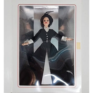 1996 Barbie Romantic Interlude 17136 Classique Collection Black Gown NRFB